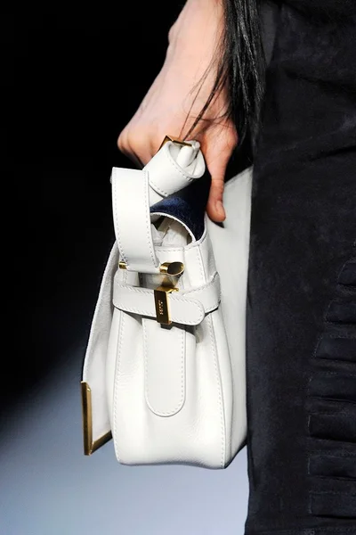 Look 5